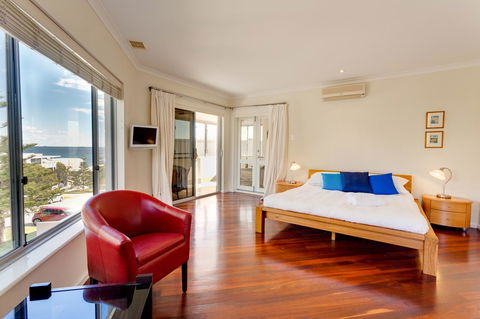 Cottesloe Contemporary Villa - Tourism Noosa 0