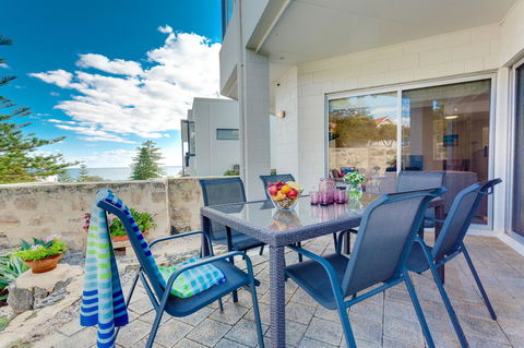 Cottesloe Contemporary Villa - Tourism Noosa 14