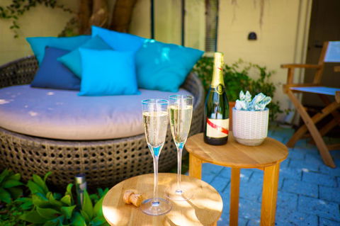 Cottesloe Artist's Beach Retreat - Tourism Noosa 29