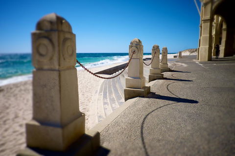 Cottesloe Artist's Beach Retreat - Tourism Noosa 24