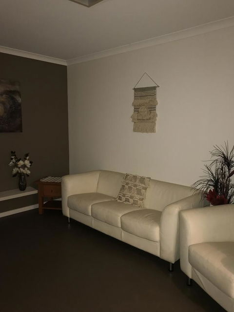 Blue Lake Family Retreat - Tourism Noosa 13