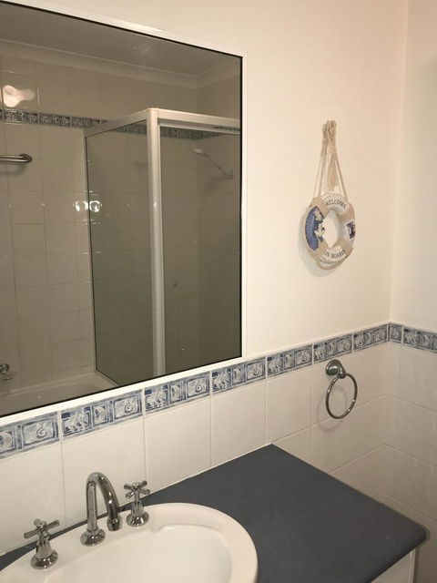 Blue Lake Family Retreat - Tourism Noosa 26