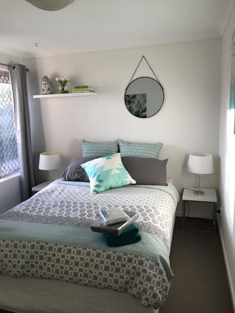 Blue Lake Family Retreat - Tourism Noosa 19