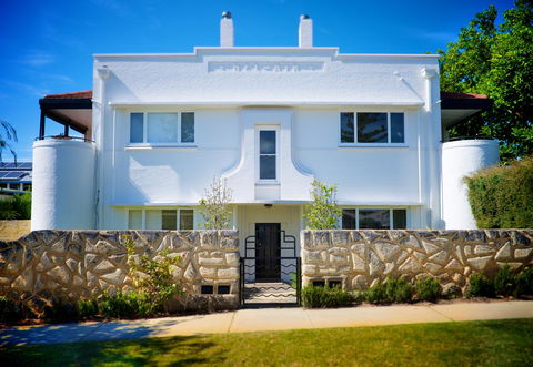 Cottesloe Bel-Air Apartment - Tourism Noosa 4
