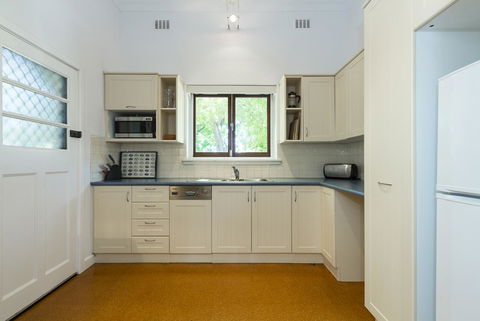 Cottesloe Bel-Air Apartment - Tourism Noosa 13