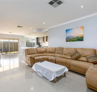 Rainbow Dream House - Tourism Noosa