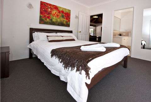 Margaret River Hideaway & Farmstay - Tourism Noosa 14