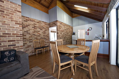 Margaret River Hideaway & Farmstay - Tourism Noosa 13