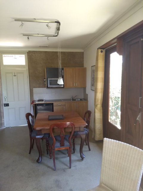 Hotham Ridge Estate - Tourism Noosa 12