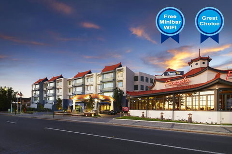 Pagoda Resort & Spa - Tourism Noosa 0