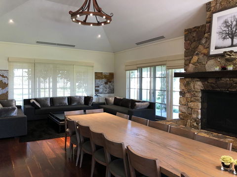 Caves Road Guest Houses - Tourism Noosa 12