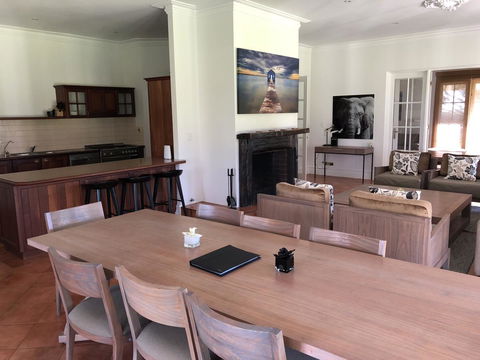 Caves Road Guest Houses - Tourism Noosa 15