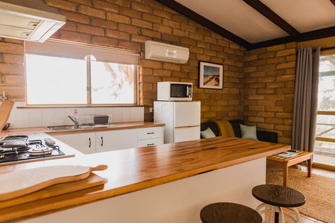 Margaret River Holiday Cottages - Tourism Noosa 4