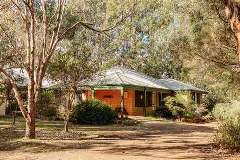 Margaret River Holiday Cottages - Tourism Noosa 8