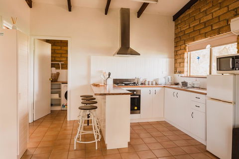 Margaret River Holiday Cottages - Tourism Noosa 5
