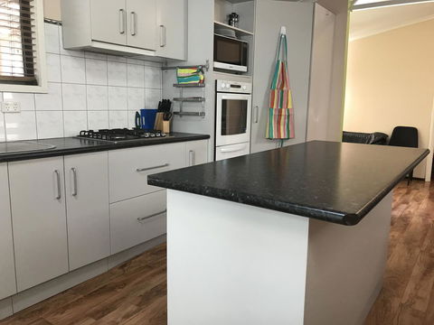 Sabai Accommodation - Tourism Noosa 23