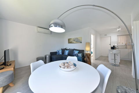 Cottesloe Apartment Close To Beach - Tourism Noosa 4