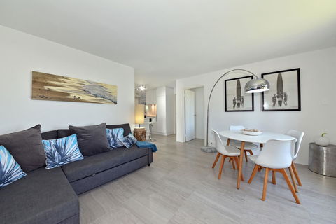 Cottesloe Apartment Close To Beach - Tourism Noosa 14