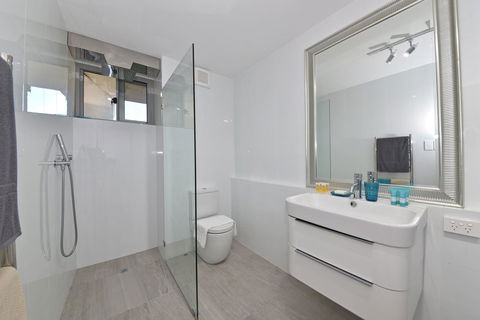 Cottesloe Apartment Close To Beach - Tourism Noosa 12