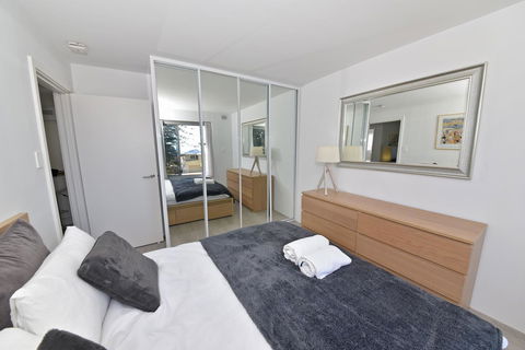 Cottesloe Apartment Close To Beach - Tourism Noosa 5