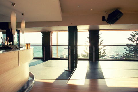 Cottesloe Beach Hotel - Tourism Noosa 14