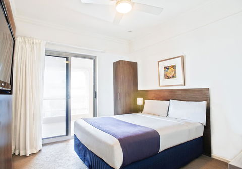 Cottesloe Beach Hotel - Tourism Noosa 5