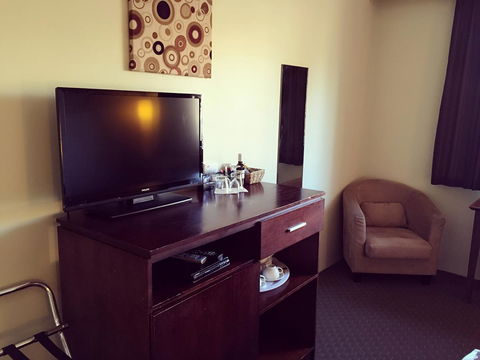 Joondalup City Hotel - Tourism Noosa 24