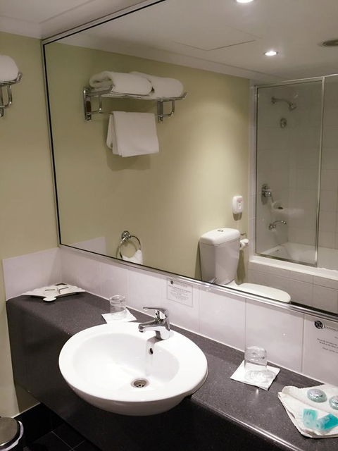 Joondalup City Hotel - Tourism Noosa 14