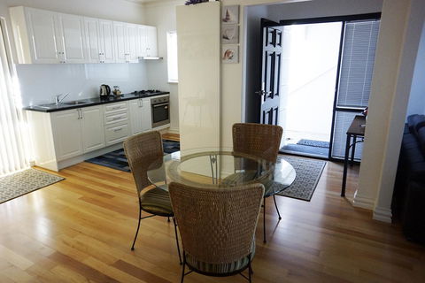 Ada South Fremantle - Tourism Noosa 9