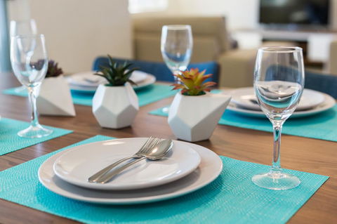 Como South Perth Villa - Tourism Noosa 12