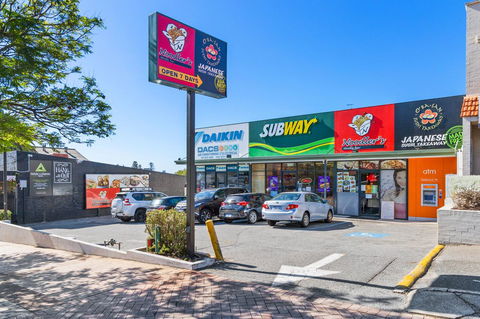 Como South Perth Villa - Tourism Noosa 27