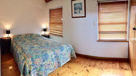 Cottesloe Beach Chalets - Tourism Noosa 7