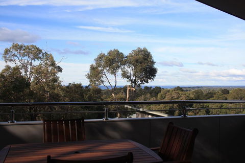 Cape Villas - Tourism Noosa 6