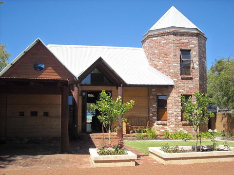 Beach House Dunsborough - Tourism Noosa 13