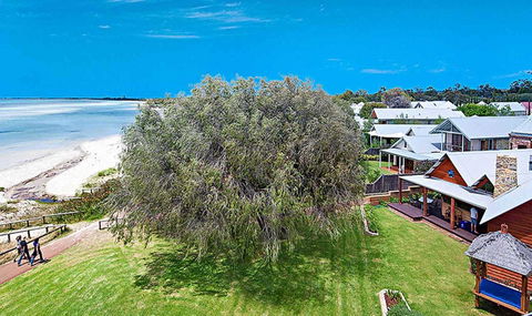 Beach House Dunsborough - Tourism Noosa 1