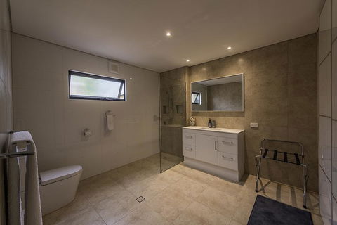 Beach House Dunsborough - Tourism Noosa 7