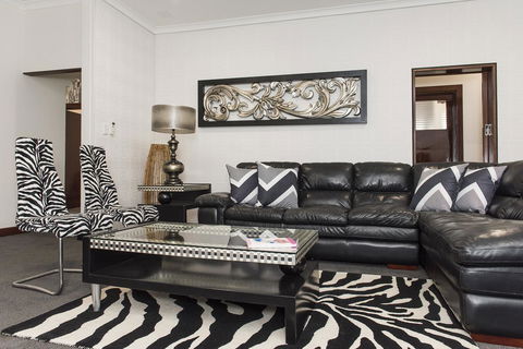 Big House Heated Pool 11 Beds Como / South Perth / Applecross - Tourism Noosa 7