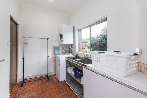 Big House Heated Pool 11 Beds Como / South Perth / Applecross - Tourism Noosa 30