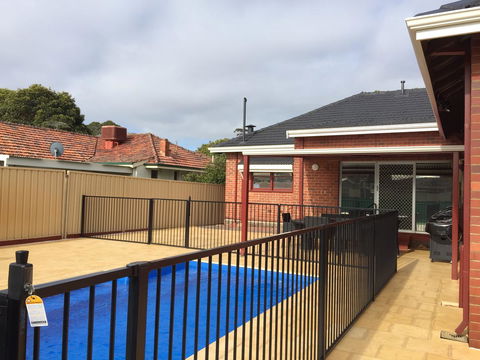 Big House Heated Pool 11 Beds Como / South Perth / Applecross - Tourism Noosa 0
