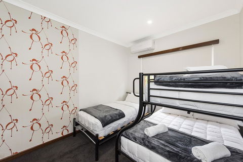 Big House Heated Pool 11 Beds Como / South Perth / Applecross - Tourism Noosa 24