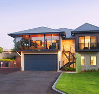 Downton Villa - Tourism Noosa