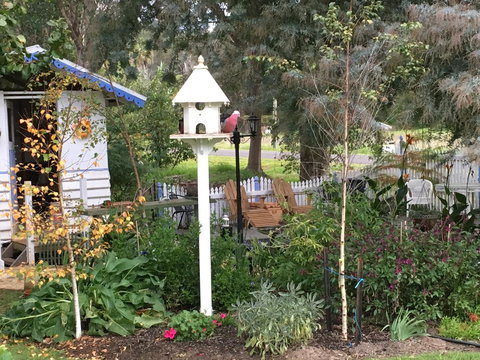 Applegate Lane Chalet - Tourism Noosa 24