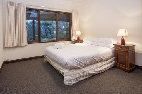 53 Martina Drive - Tourism Noosa 22