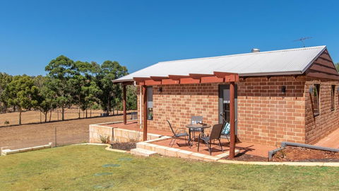 'Bindoon Valley Escape' Cottage - Tourism Noosa 9