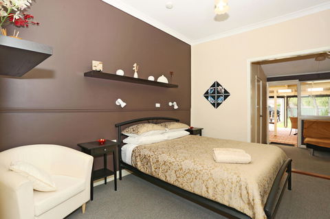 Busselton Guest House - Tourism Noosa 25