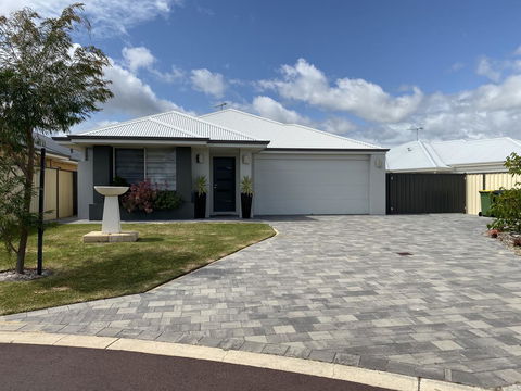 Be Wowed By Bayou - Busselton - Tourism Noosa 0