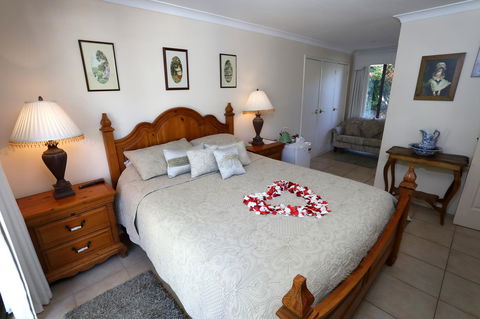 Nivalis Bed And Breakfast - Tourism Noosa 3