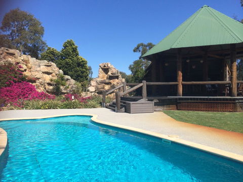 Nivalis Bed And Breakfast - Tourism Noosa 18