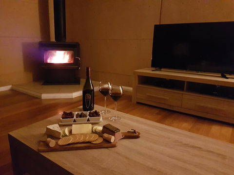 Jarrah Grove Forest Retreat - Tourism Noosa 9