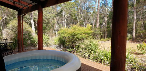 Jarrah Grove Forest Retreat - Tourism Noosa 14